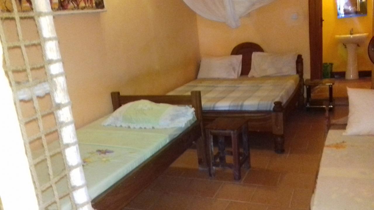 Sipano Beach Lodge Кивенга Екстериор снимка