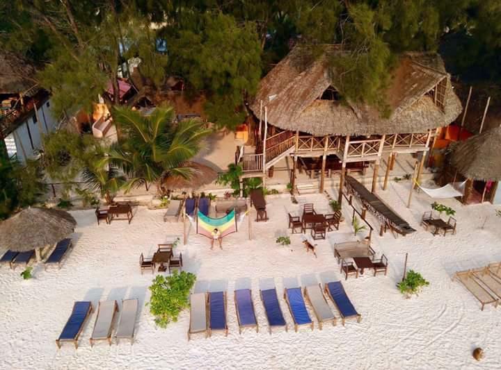 Sipano Beach Lodge Кивенга Екстериор снимка