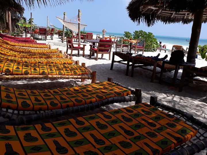 Sipano Beach Lodge Кивенга Екстериор снимка