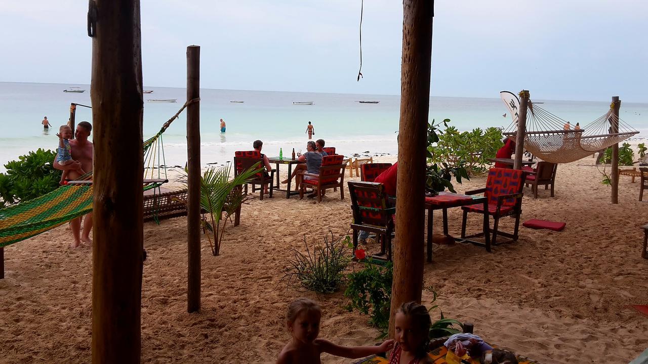 Sipano Beach Lodge Кивенга Екстериор снимка