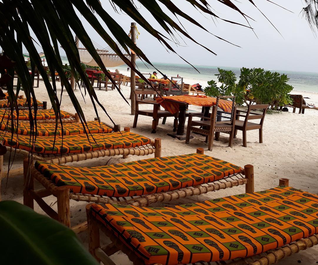 Sipano Beach Lodge Кивенга Екстериор снимка